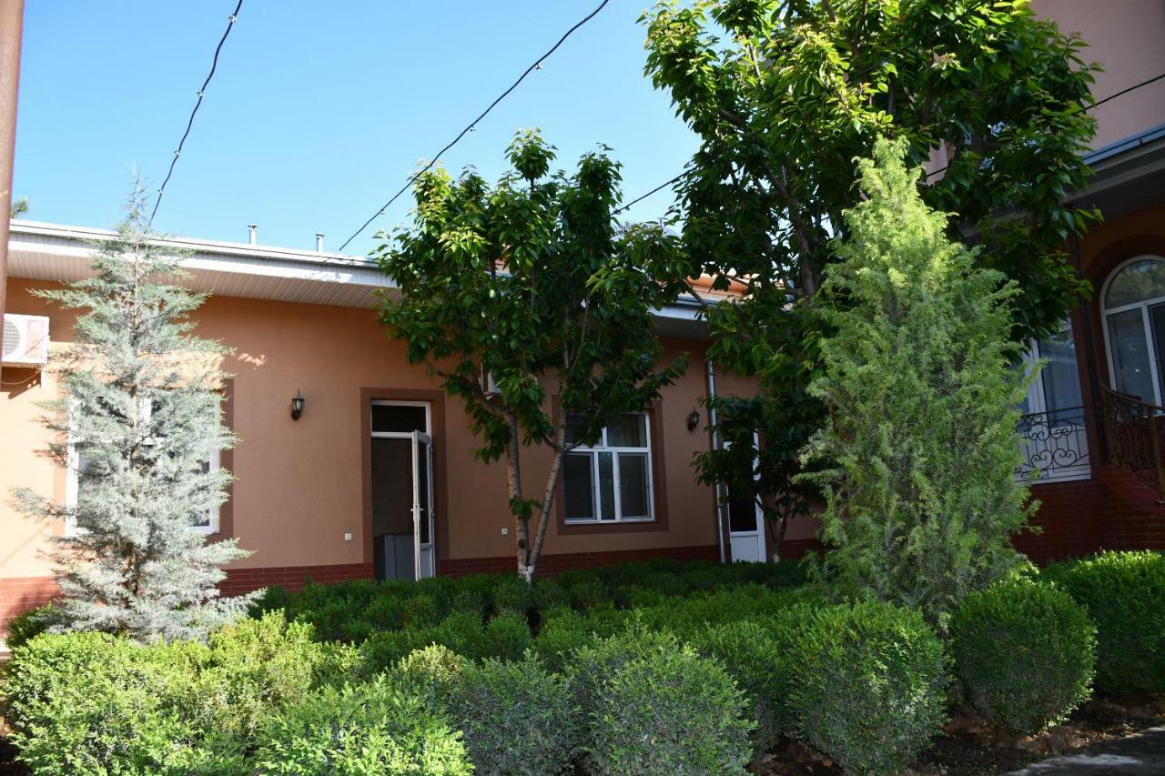 Nurziyo Guest House Tashkent Exterior photo